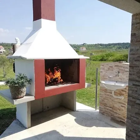 度假居 Kuca Za Odmor Ana Ljubač
