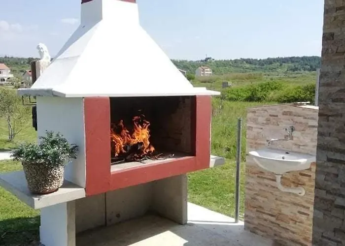 Feriehus Kuca Za Odmor Ana Ljubač