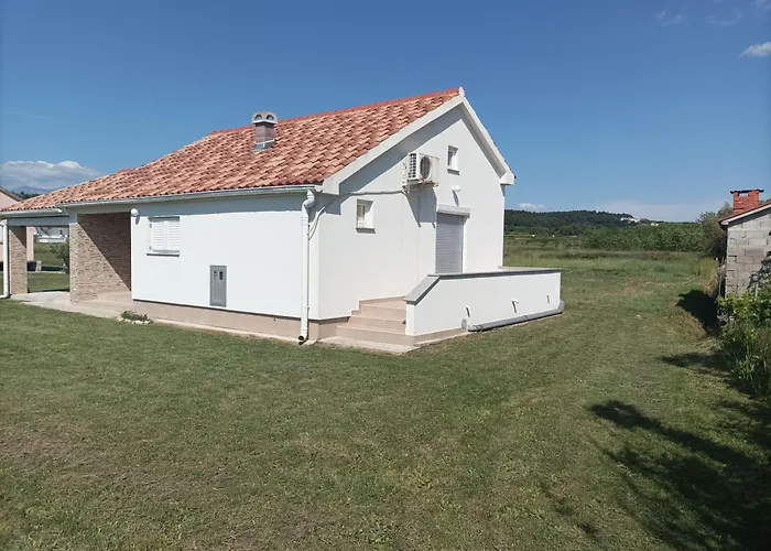 Feriehus Kuca Za Odmor Ana *
